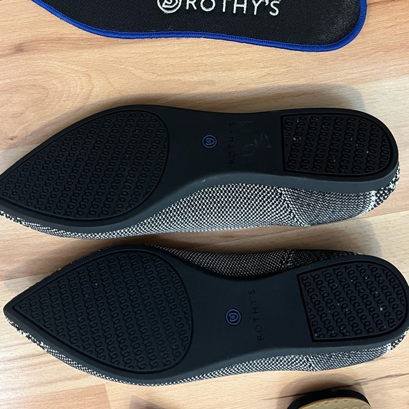 Size 8 Python Point Rothy’s - Picture 6 of 6